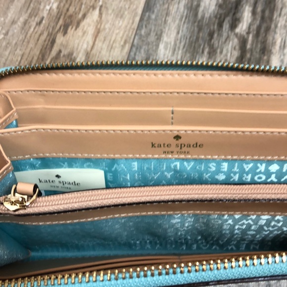 Kate Spade Wallet - Picture 3 of 5